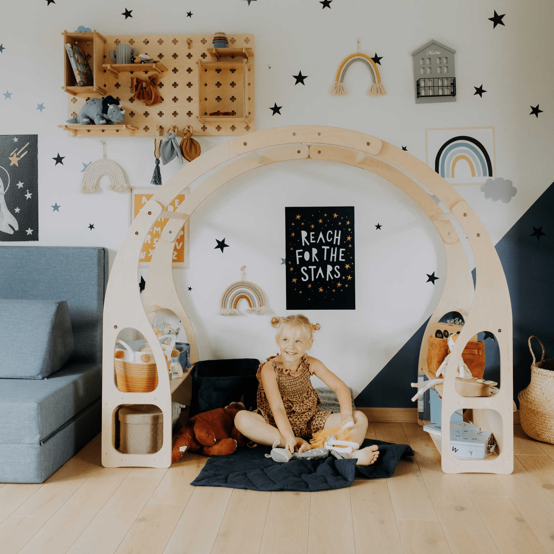 Montessori Spielzeugregal Kleinkinder ab 1 Jahr Holz